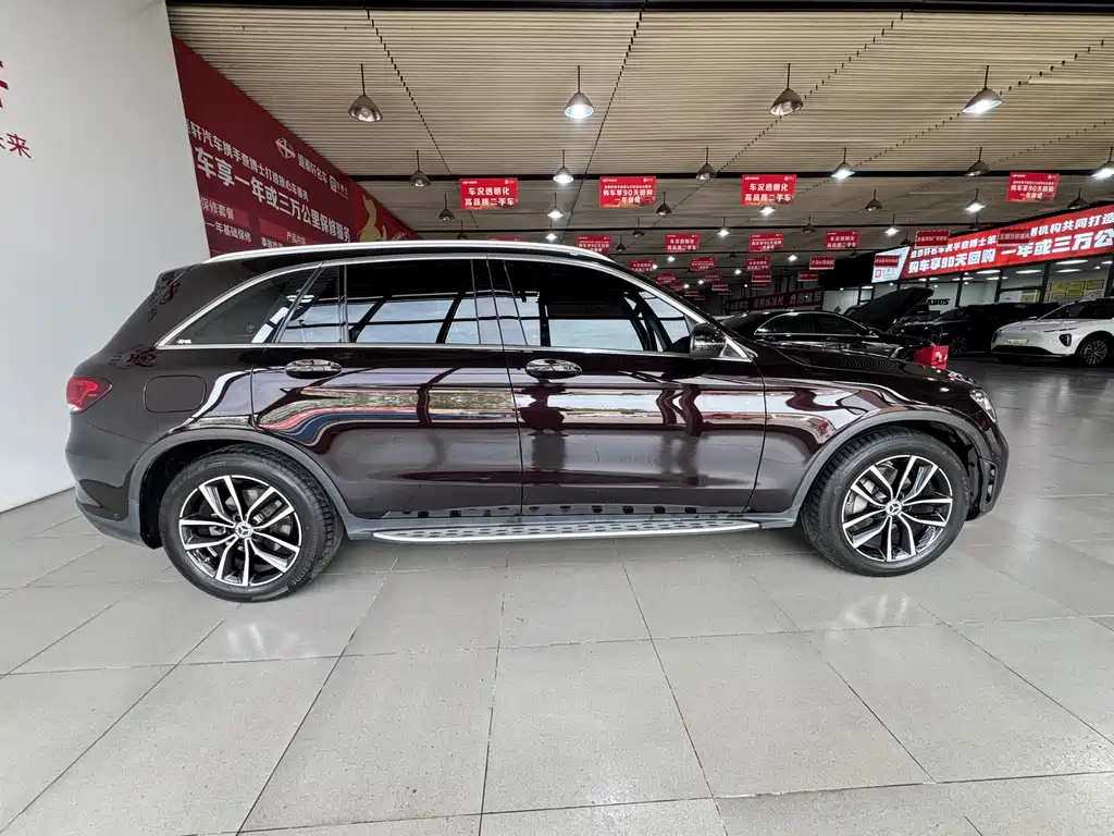 Mercedes-Benz GLC 2021