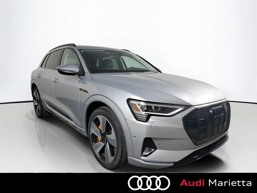 Audi e-tron 2023