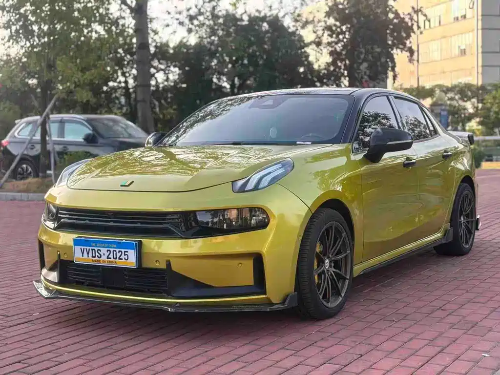 Lynk & Co 03 2021