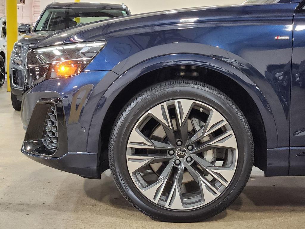 Audi Q8 2025