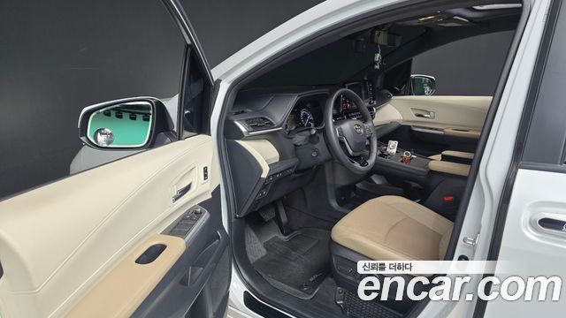 Toyota Sienna 2023