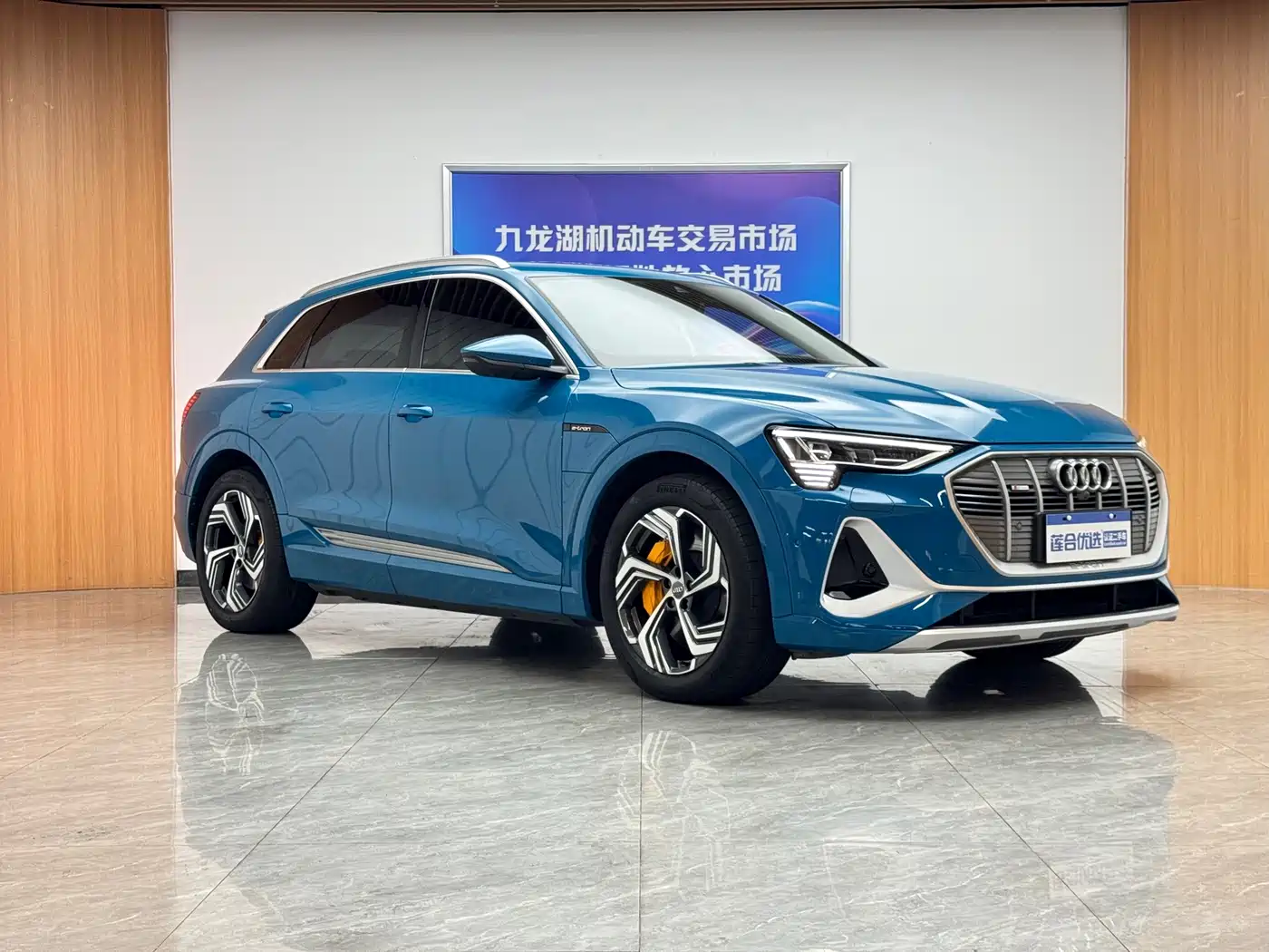 Audi e-tron 2022