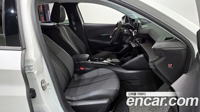 Peugeot 208 2022