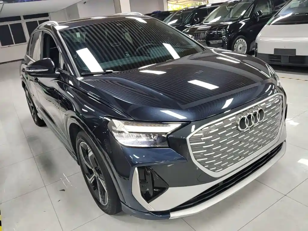 Audi Q4 e-tron 2023