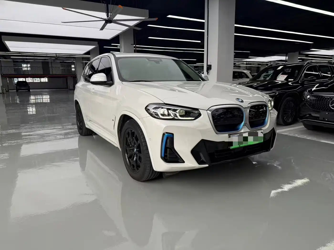 BMW iX3 2022