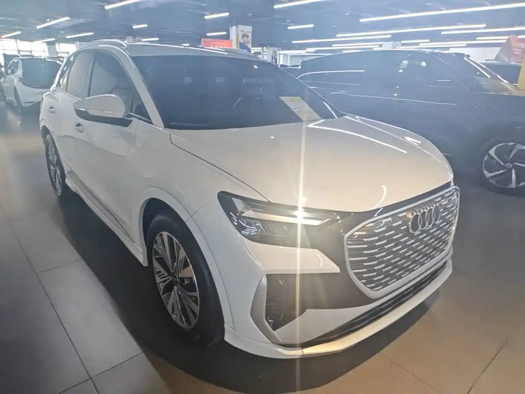 Audi Q4 e-tron 2026