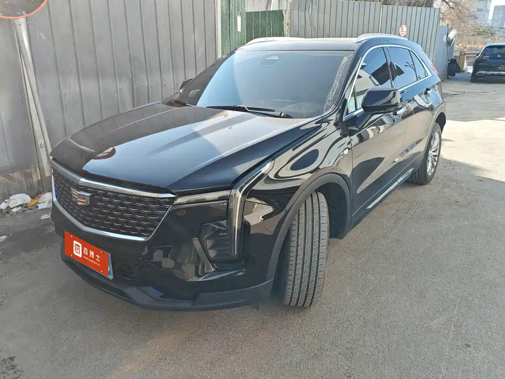 Cadillac XT4 2024