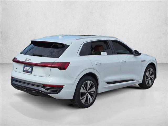 Audi Q8 e-tron 2024