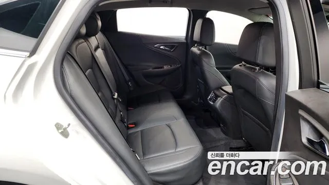 Chevrolet Malibu 2021