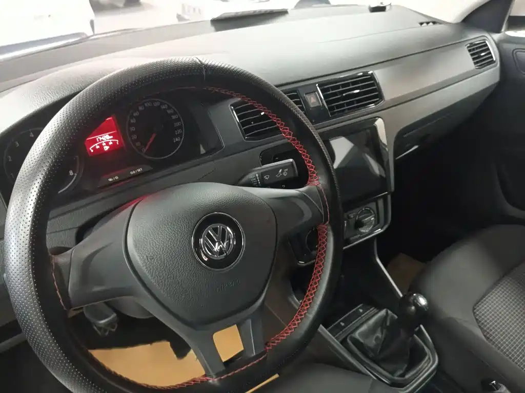 Volkswagen Santana 2021