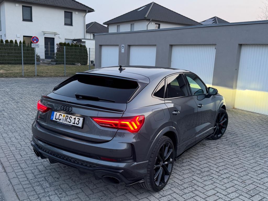 Audi RSQ3 2022