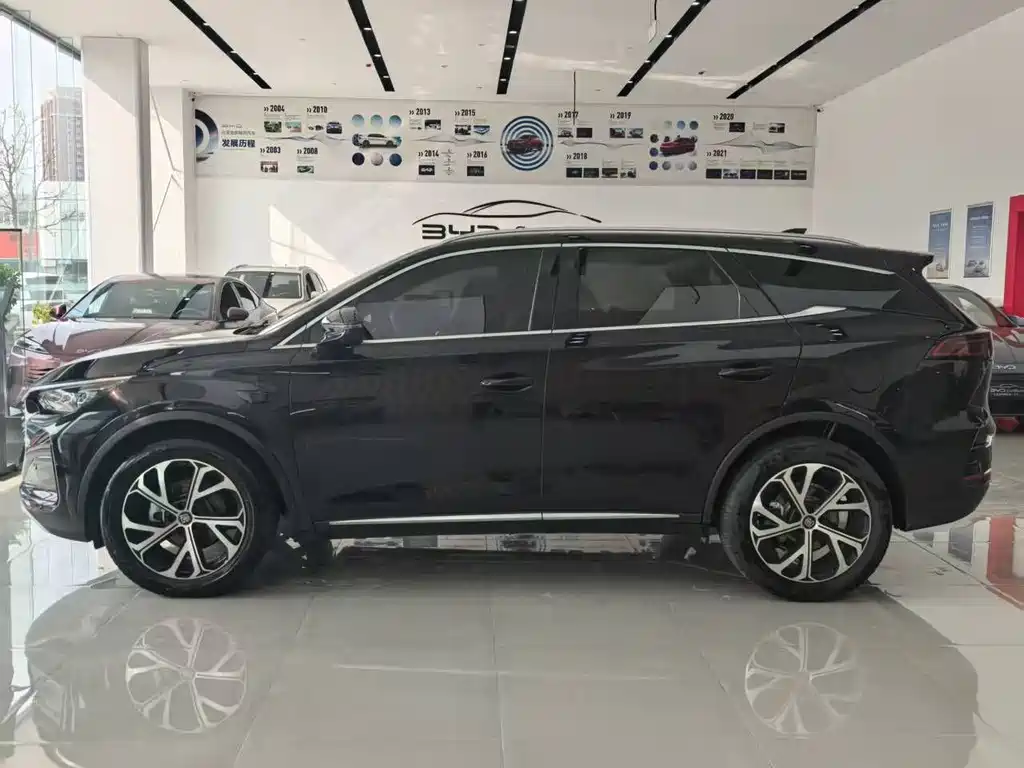 BYD Tang 2025