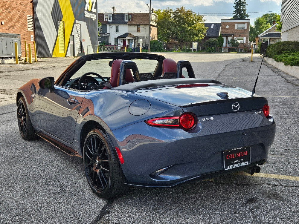 Mazda MX-5 2021