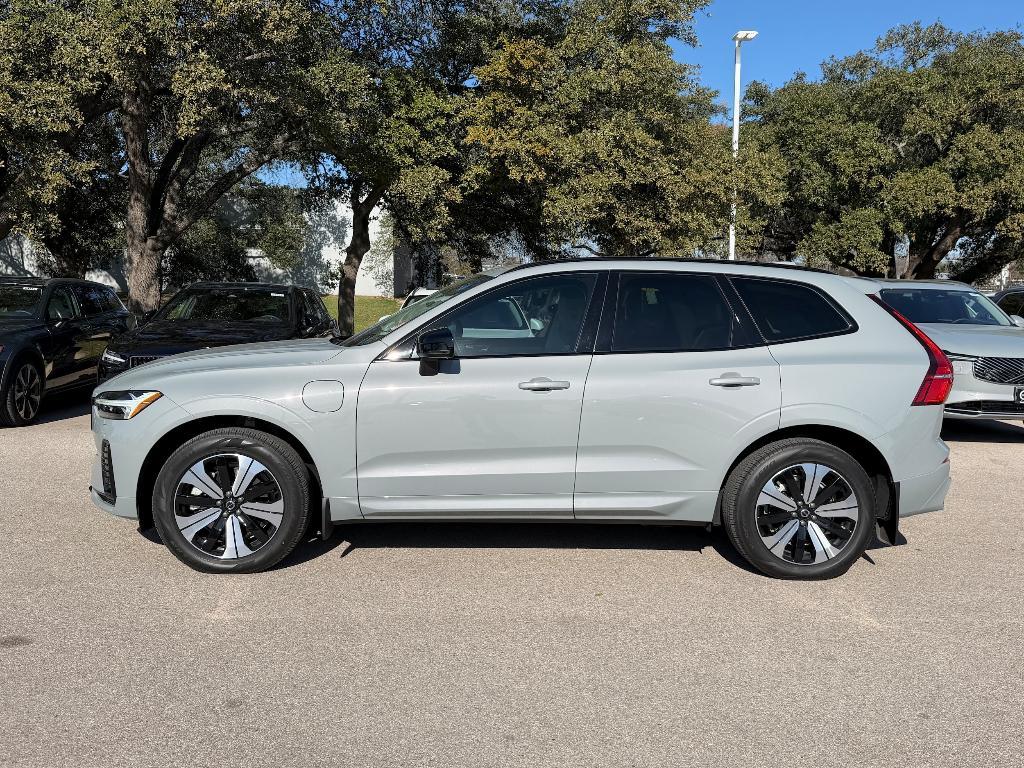 Volvo XC60 2025