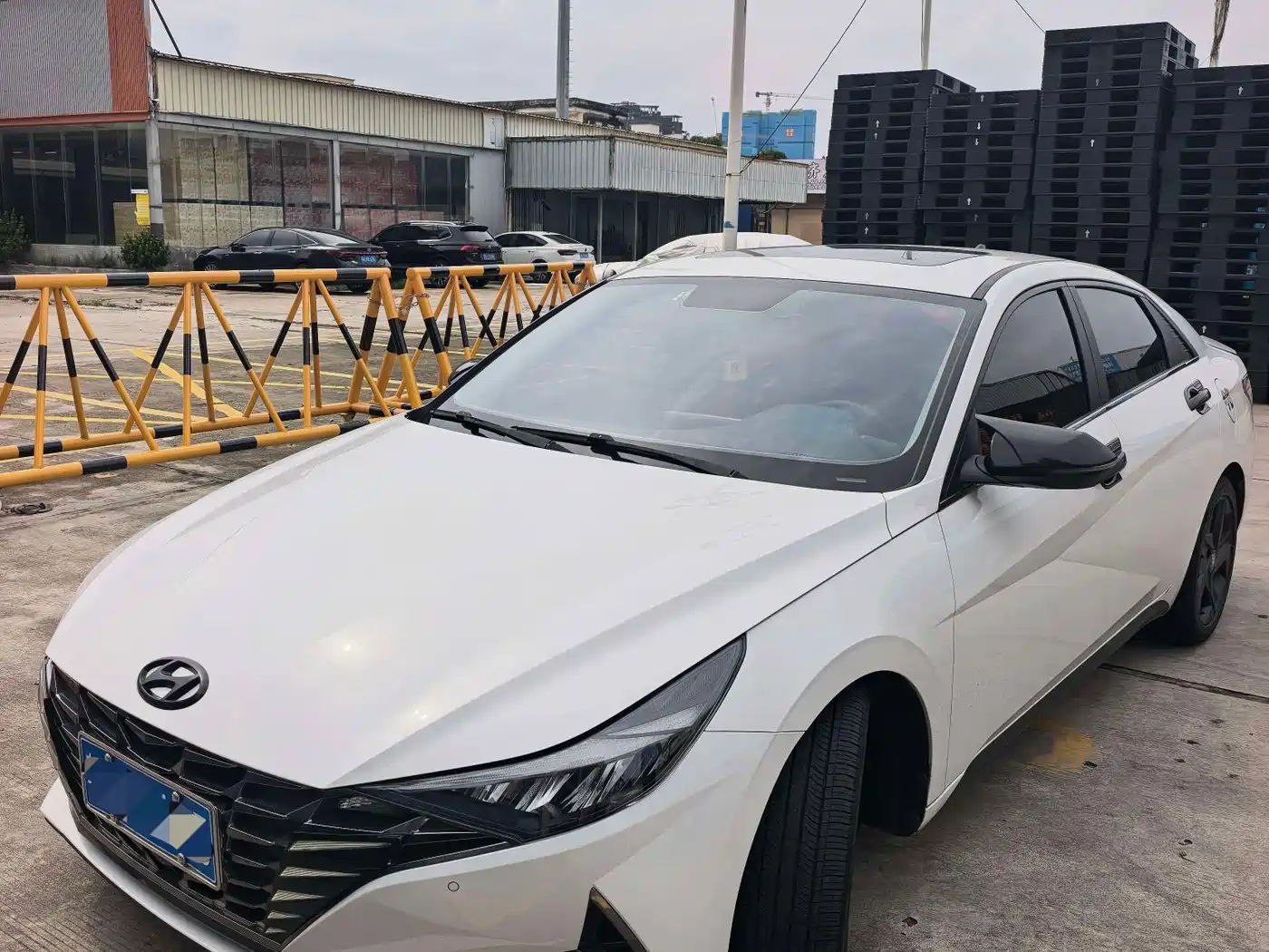 Hyundai Elantra 2022