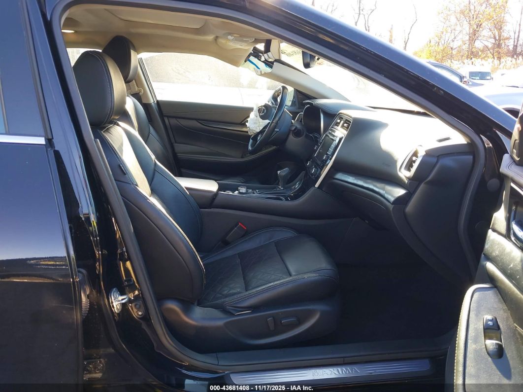 Nissan Maxima 2021