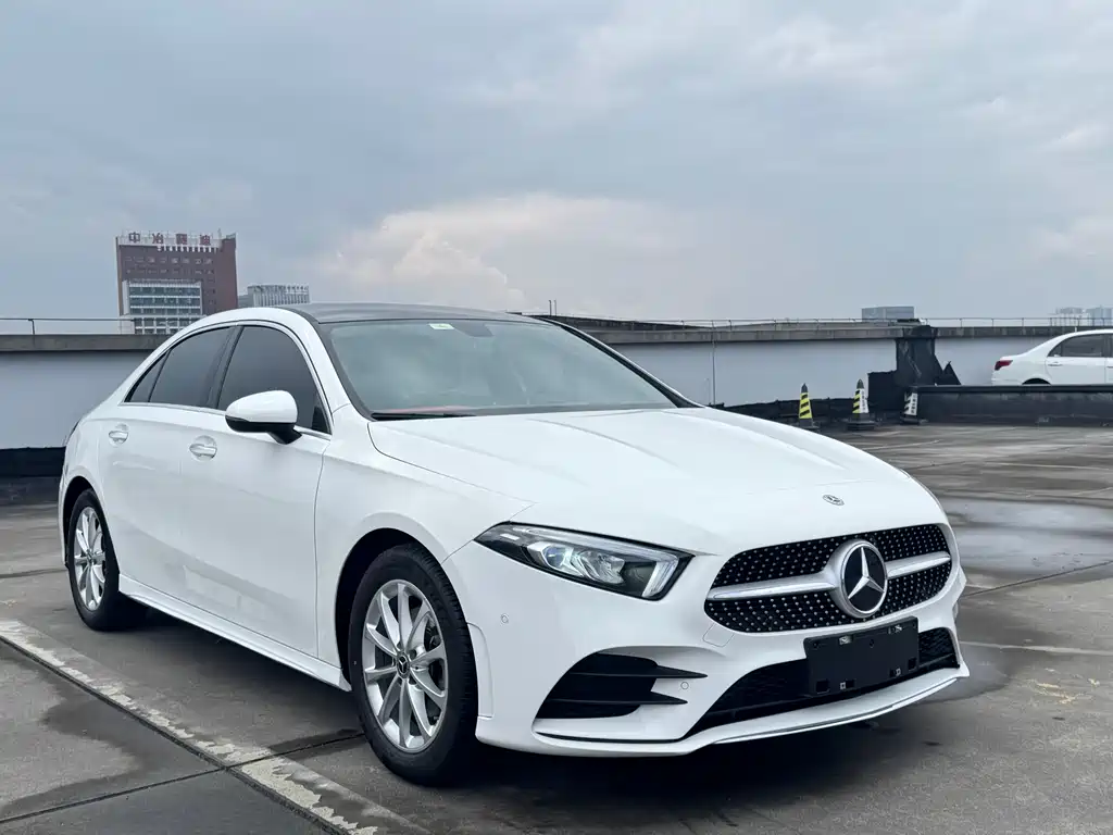 Mercedes-Benz A-Класс 2021