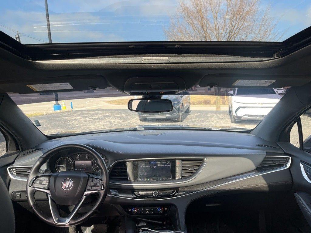Buick Enclave 2023