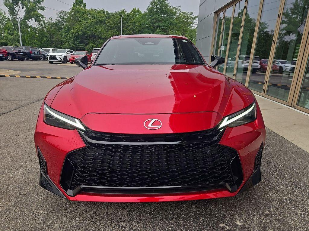 Lexus IS 2026