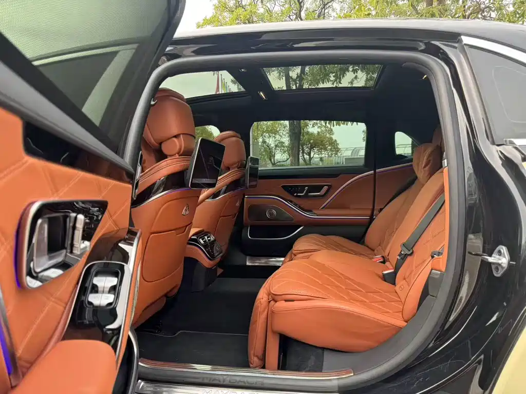 Mercedes-Benz Maybach S-Класс 2021