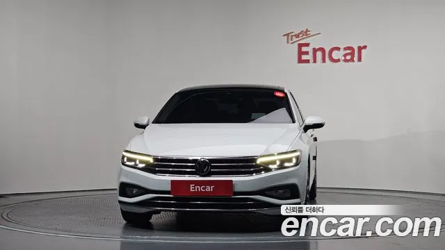 Volkswagen Passat 2022