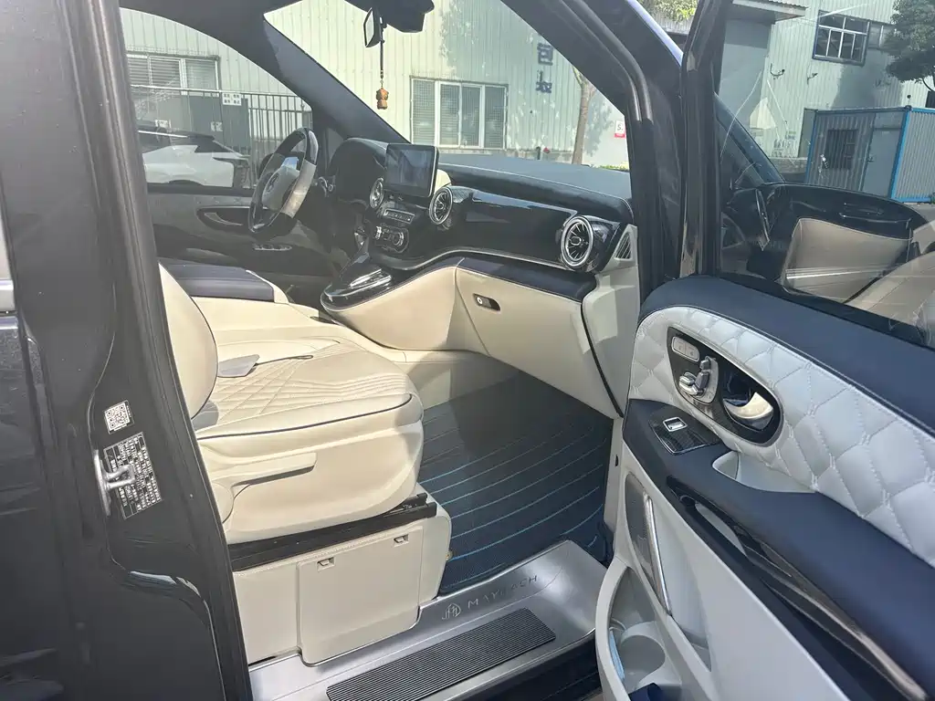 Mercedes-Benz Vito 2021