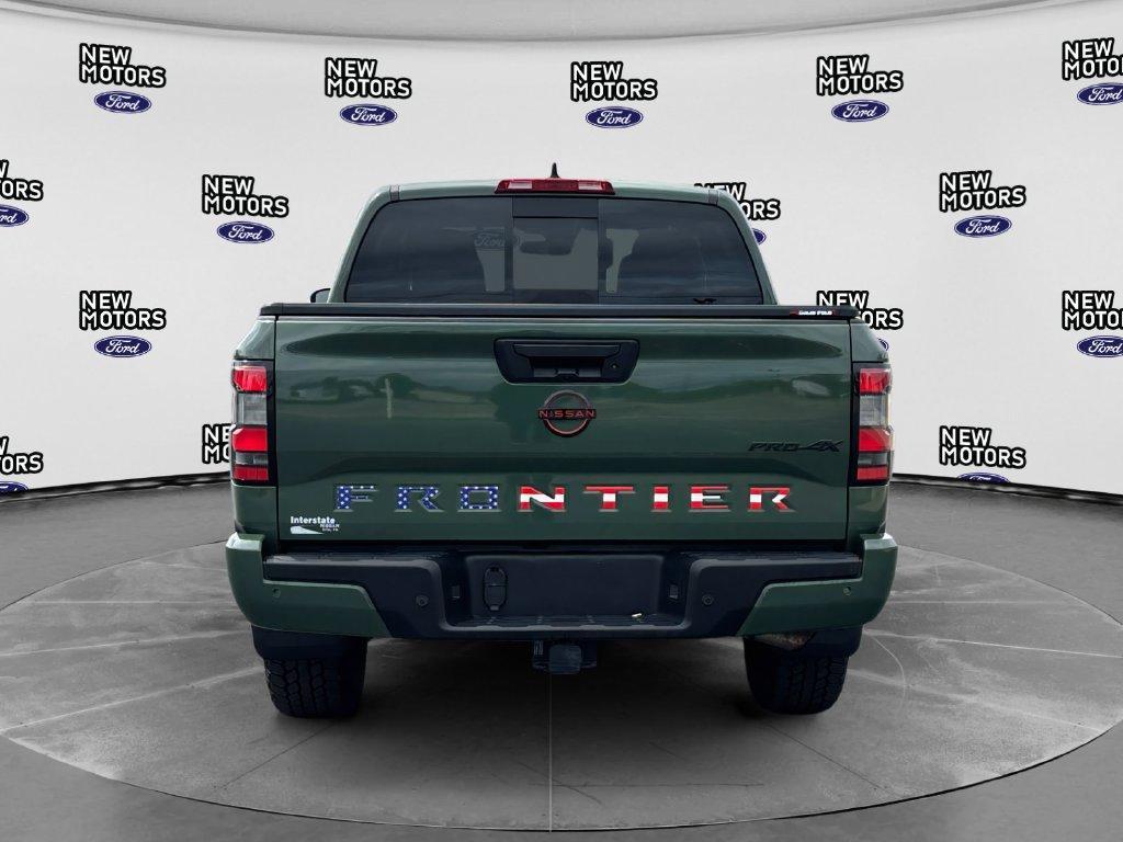 Nissan Frontier 2024