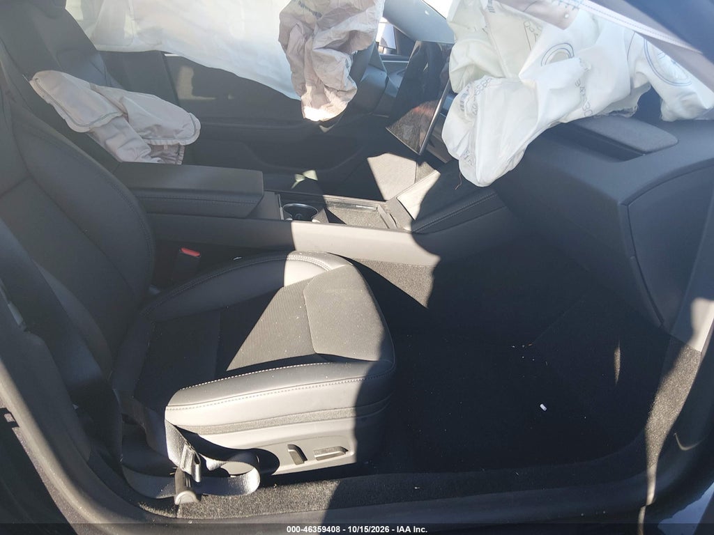 Tesla Model 3 2025