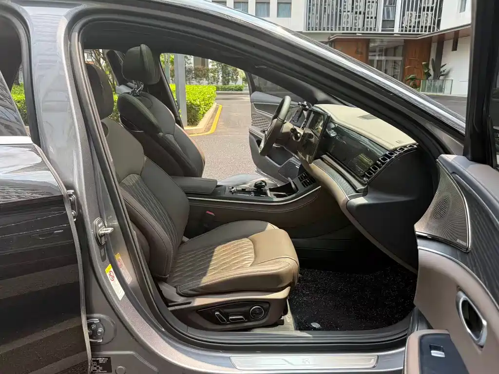 BYD Han 2023