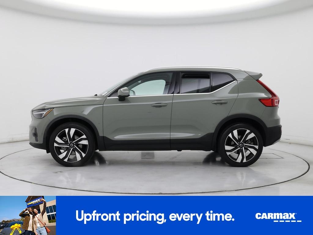 Volvo XC40 2023