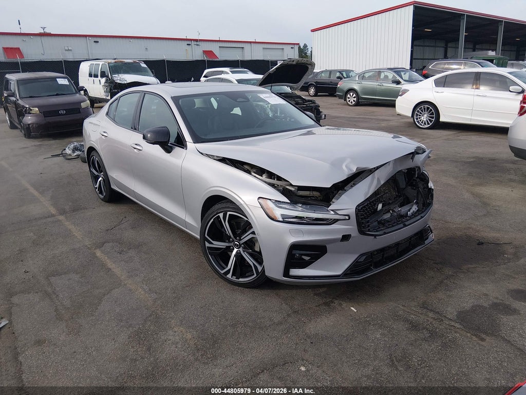 Volvo S60 2024