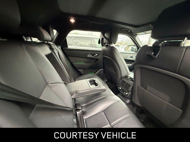 Land Rover Range Rover Velar 2026