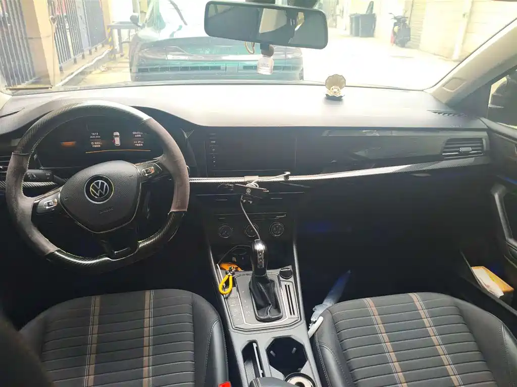 Volkswagen Lavida 2022