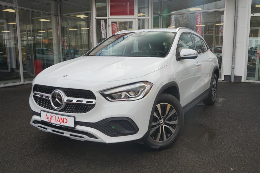 Mercedes-Benz GLA 200 2022