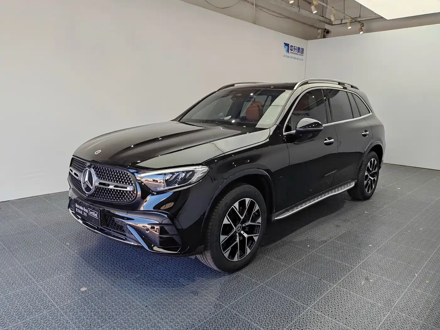 Mercedes-Benz GLC 2023