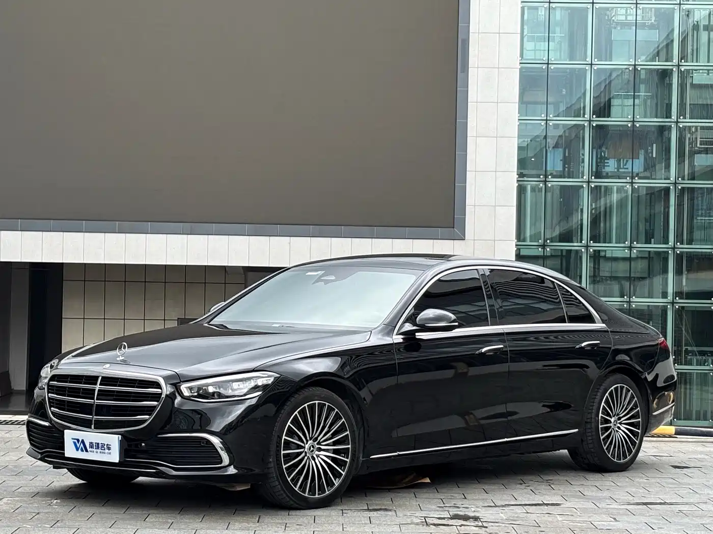 Mercedes-Benz S-Класс 2024