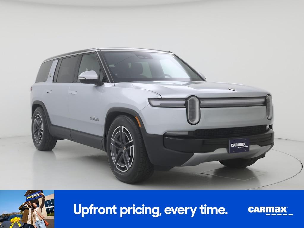 Rivian R1S 2025