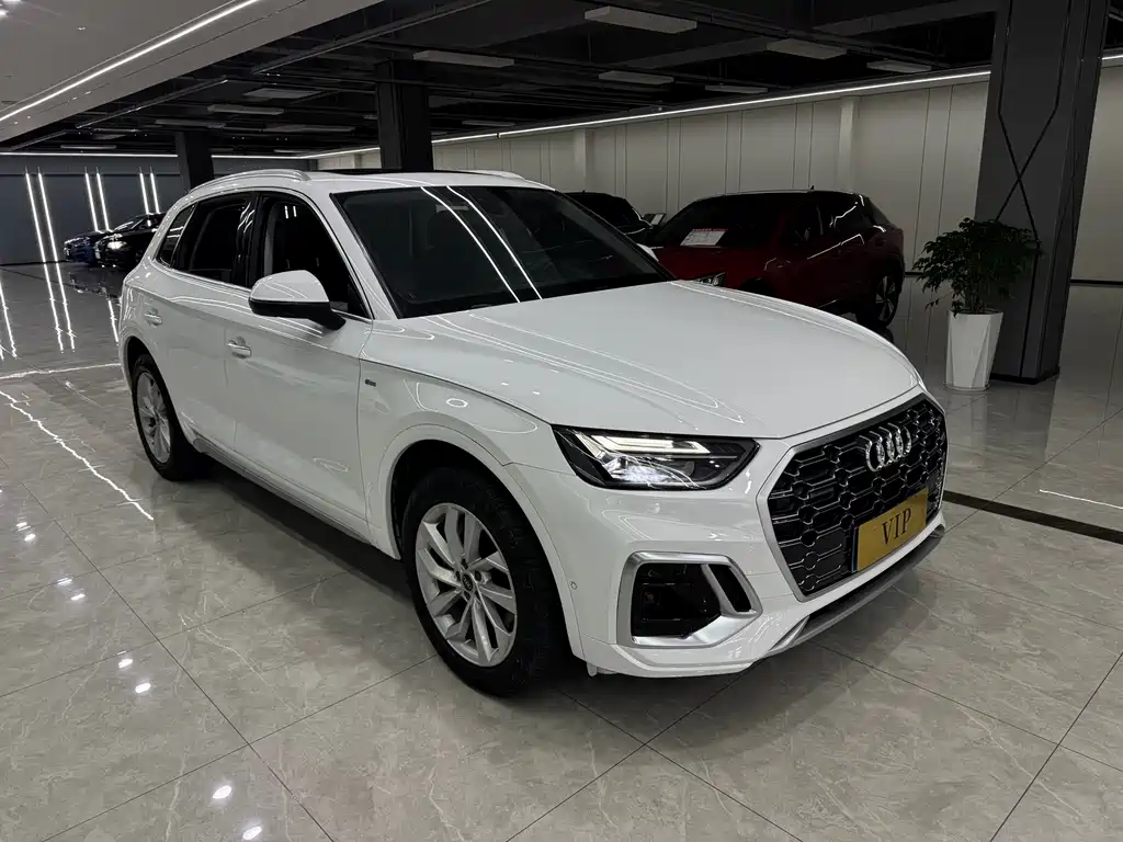 Audi Q5 2022
