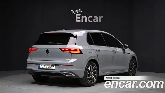 Volkswagen Golf 2023
