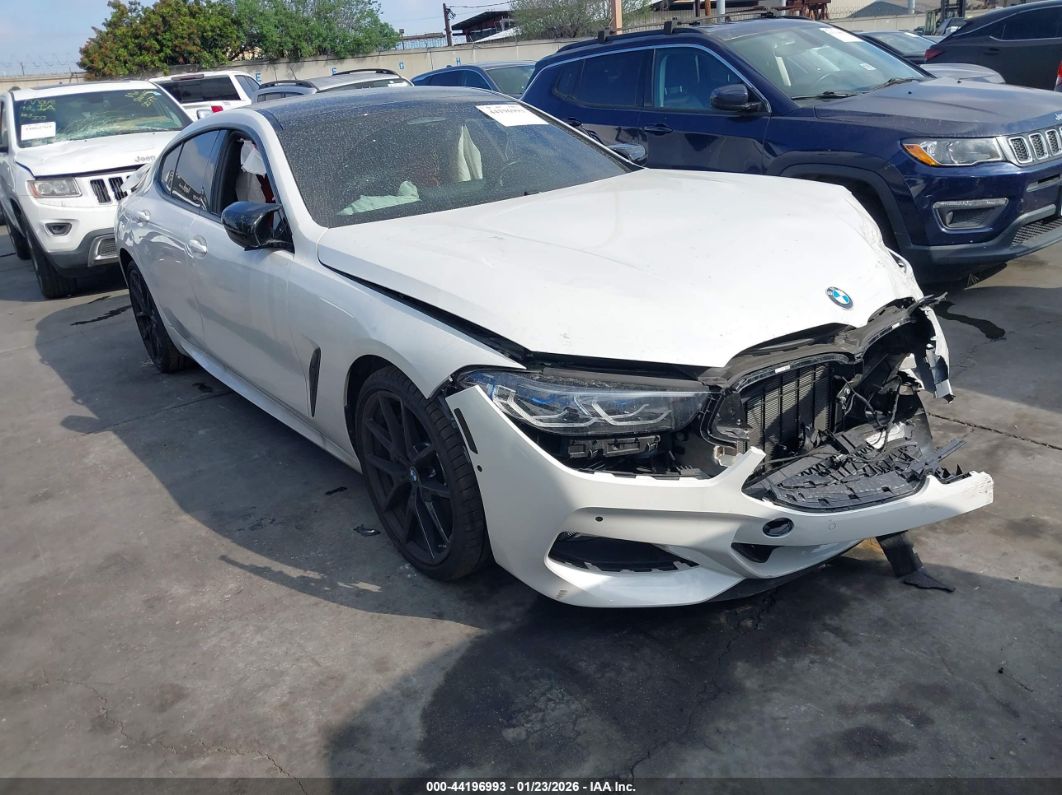 BMW 8 серии 2025