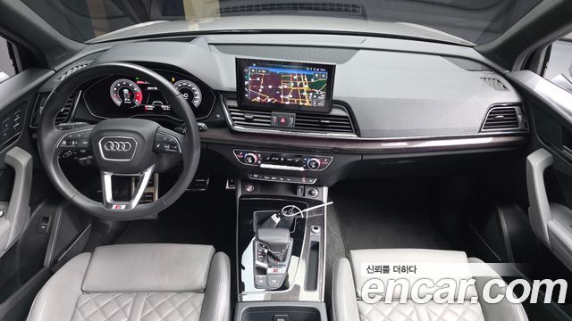 Audi SQ5 2021