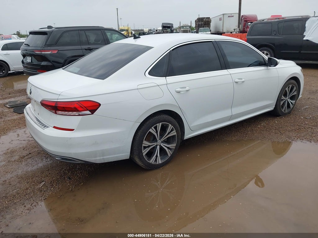Volkswagen Passat 2021