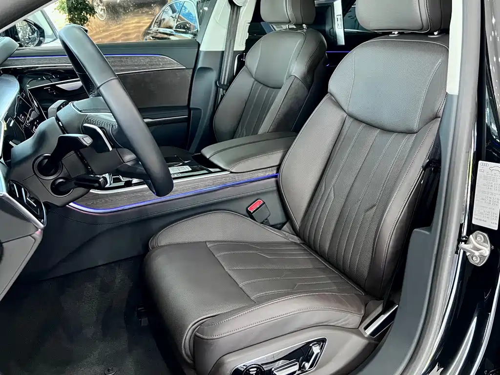 Audi A8 2022