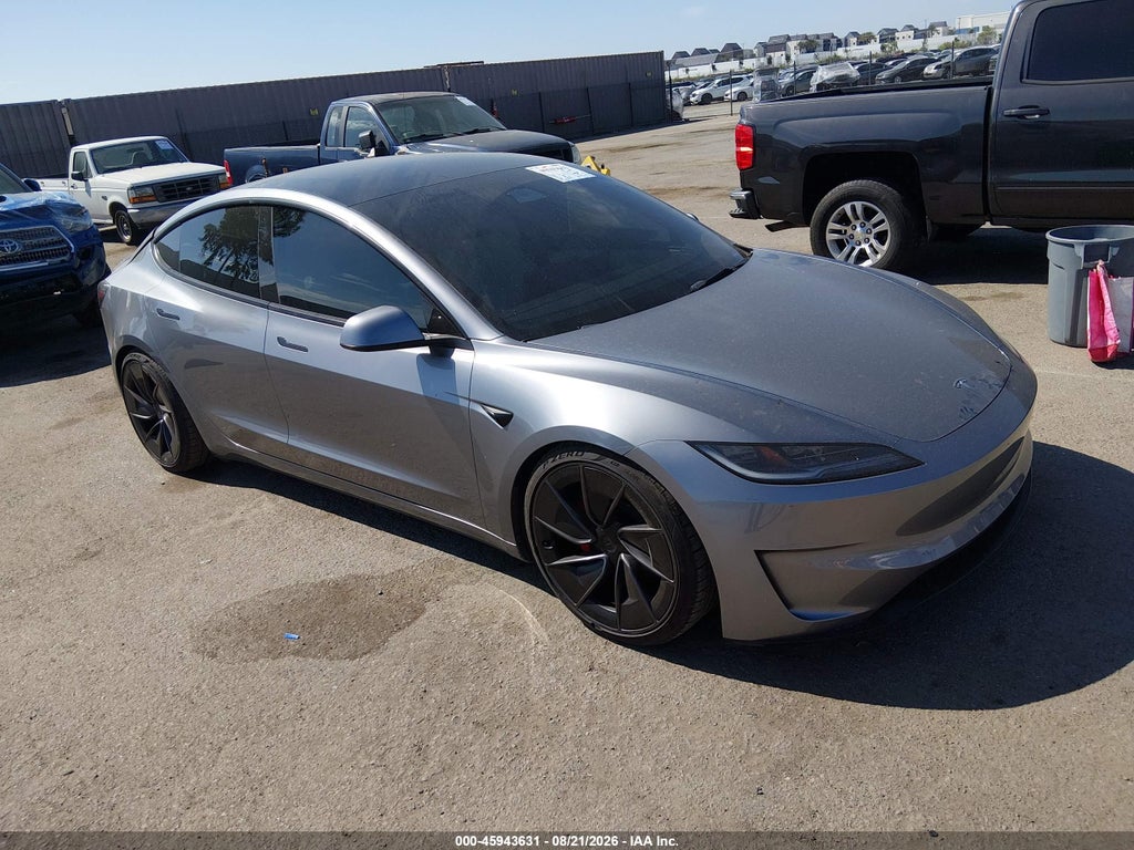 Tesla Model 3 2024