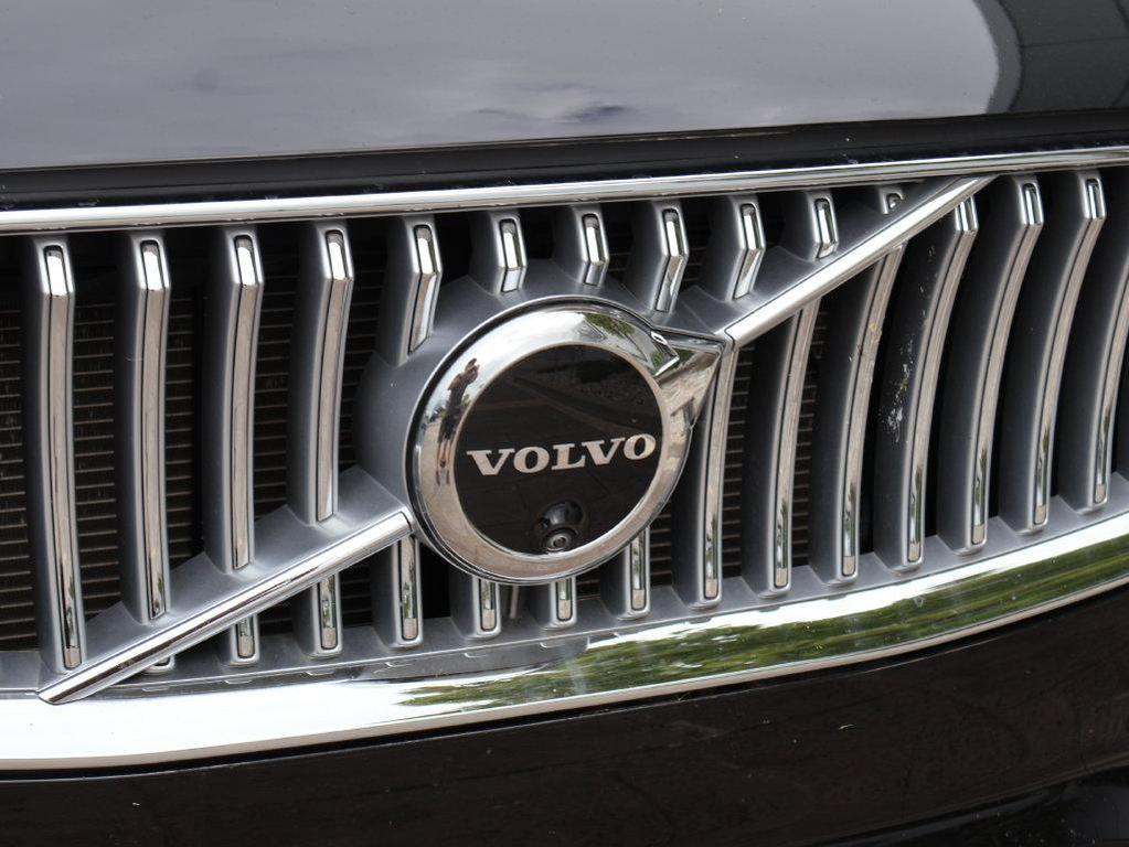 Volvo XC90 2025