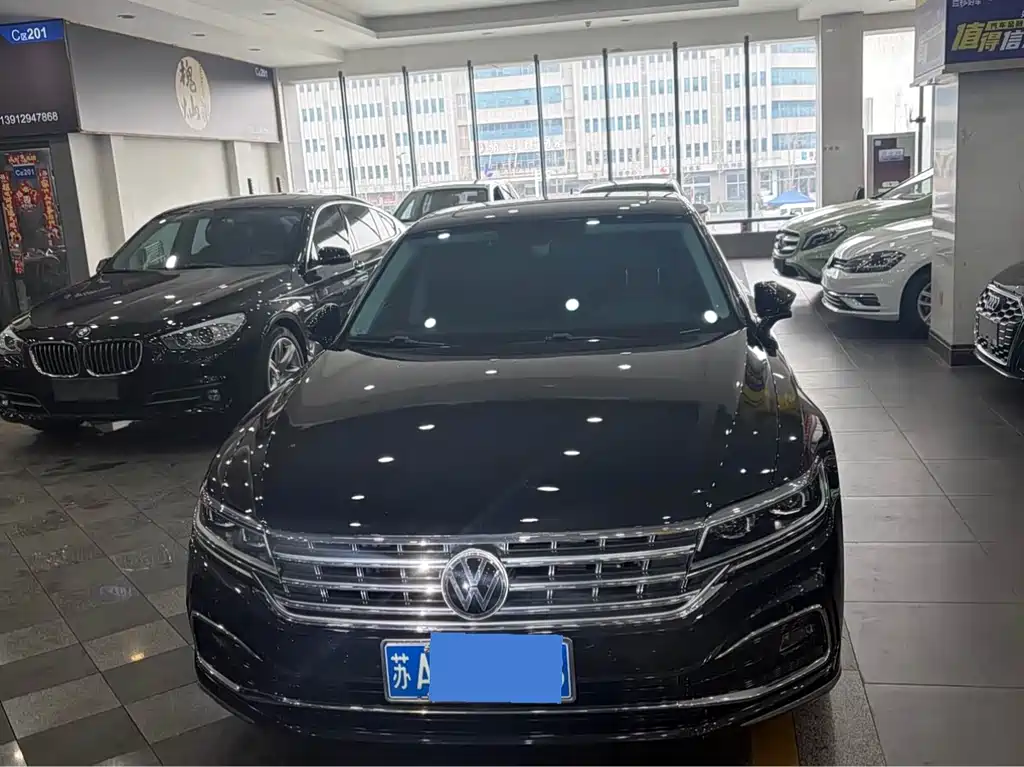 Volkswagen Phideon 2023