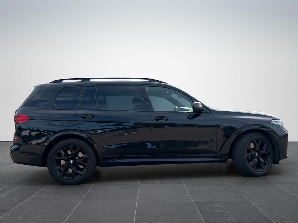 BMW X7 2022