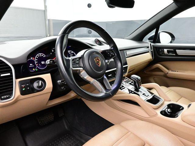 Porsche Cayenne 2023