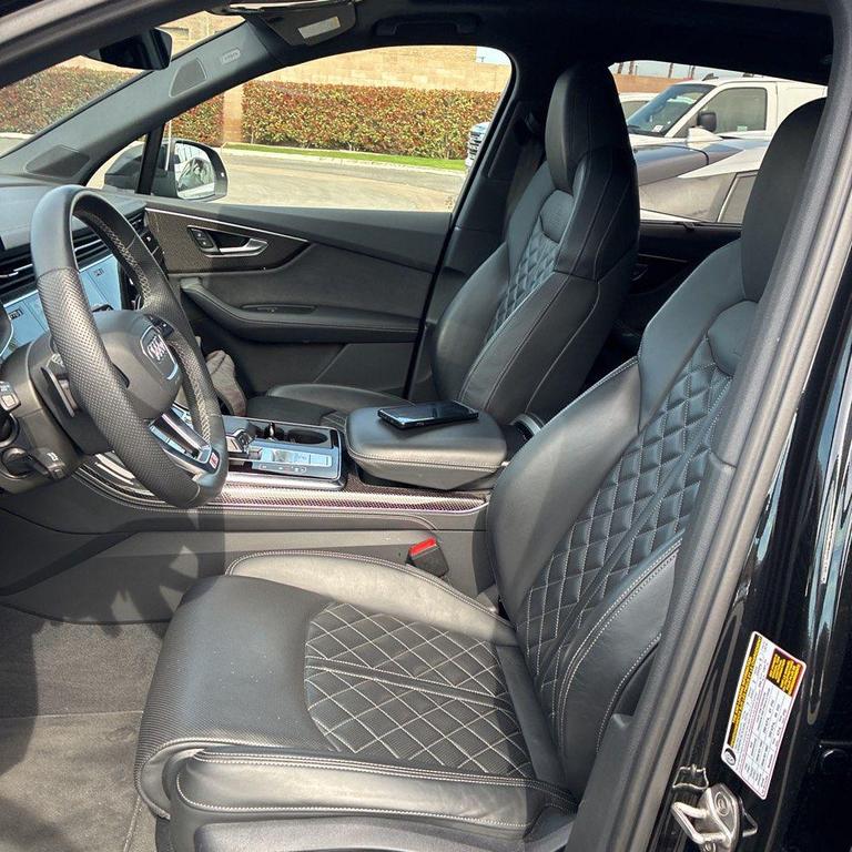 Audi SQ7 2023