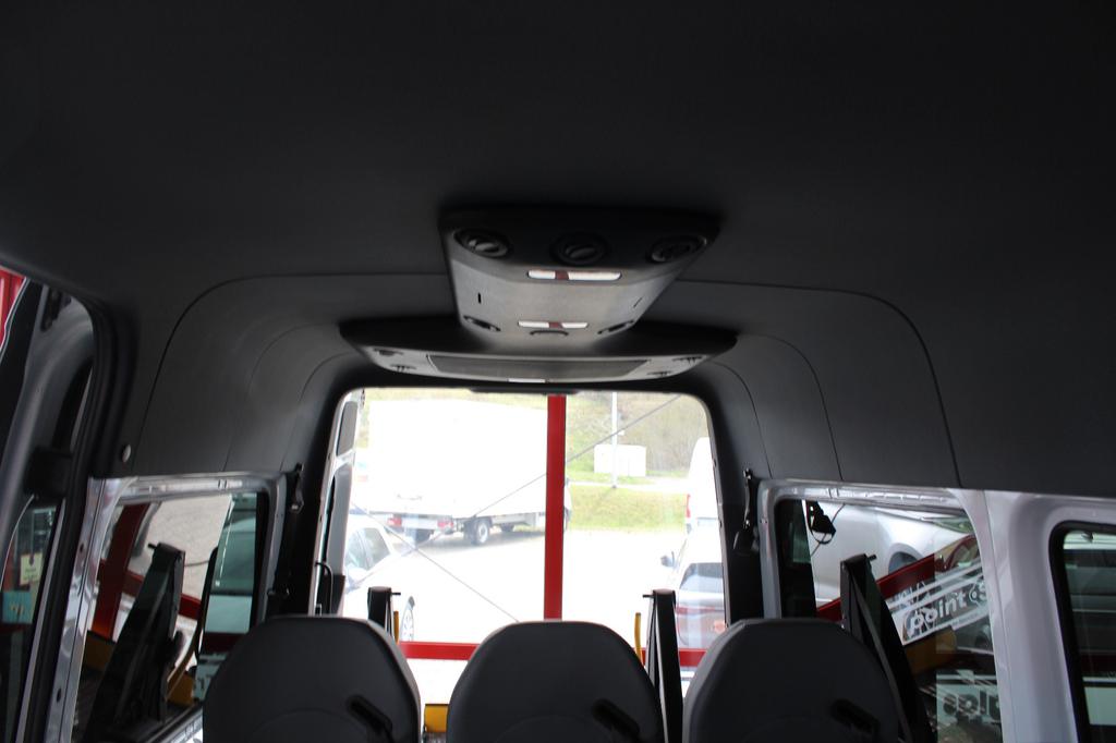 Mercedes-Benz SPRINTER 2024